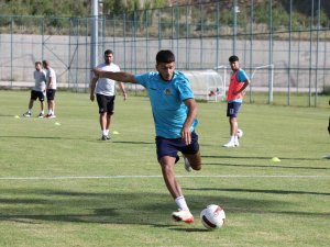 Alanyaspor Erzurum kampını tamamladı