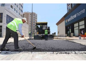 Toroslar’da asfalt çalışmaları sürüyor