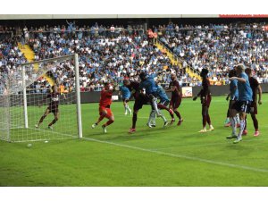 UEFA Avrupa Konferans Ligi: Adana Demirspor: 1 - CFR Cluj: 0 (İlk yarı)