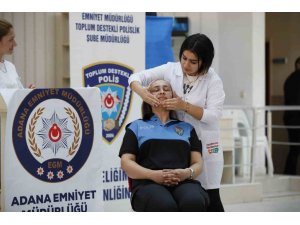 İlk makyaj polise