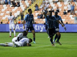 Trendyol Süper Lig: Y. Adana Demirspor: 1 - Çaykur Rizespor: 0 (İlk yarı)