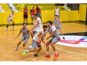 MSK geleceğin basketbolcularını seçiyor