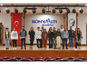 Konyaaltı Belediyesi’nden oyunculuk kursu