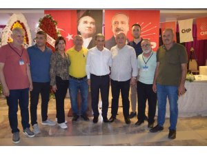 CHP Aksu’da Kenan Yıldız yeniden başkan seçildi