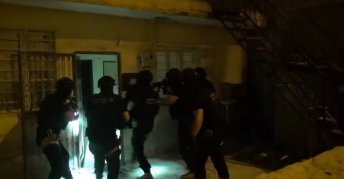 Adana’da DEAŞ operasyonu: 17 gözaltı, 5 tutuklama