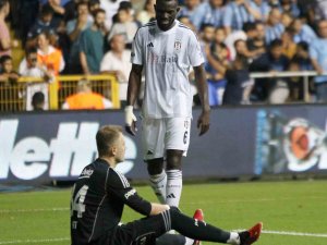 Trendyol Süper Lig: Adana Demirspor: 2 - Beşiktaş: 0 (İlk yarı)