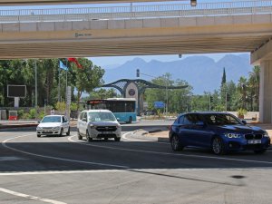 Meltem Kavşağı trafiğe açıldı