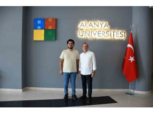 Alanya Üniversitesi Aşçılık Programı öğrencisi TÜBİTAK programına kabul edildi