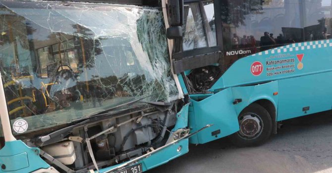 Kahramanmaraş’ta belediye otobüsü ile halk otobüsü çarpıştı: 9 yaralı