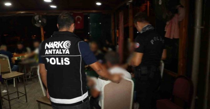 Antalya’da kafe ve kıraathane denetimi