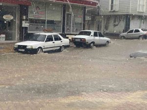 Osmaniye’de kuvvetli yağış hayatı olumsuz etkiledi