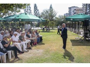 Mersin’de yaş almışlara "Yaşlılar Günü" etkinliği