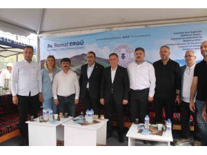 Tescilli Tufanbeyli fasulyesine festivalde yoğun ilgi