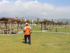 Büyükşehir Finike ve Kumluca’yı güzelleştiriyor