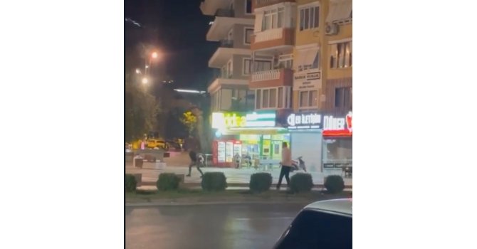 Alanya’da tartışma silahlı kavgaya döndü, o anlar kamerada