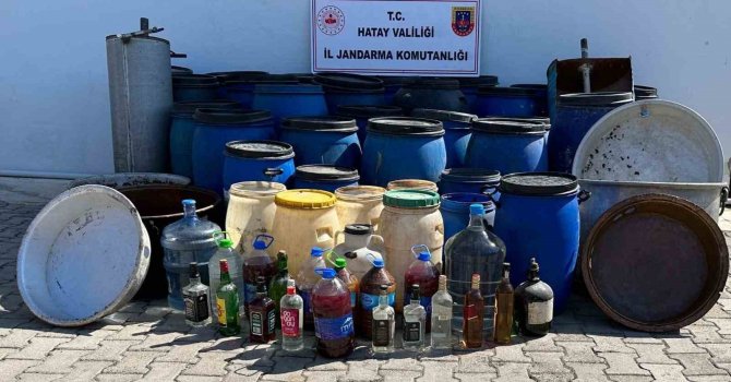 Hatay’da 3750 litre sahte rakı ele geçirildi