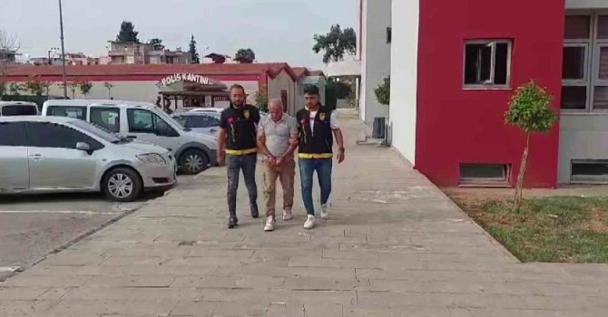 Çocuklarının gözü önünde eşini öldüren emekli astsubay tutuklandı