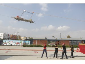 Mersin Büyükşehir Belediyesi Dağcılık Arama Kurtarma Amirliği ekiplerine ‘İple erişim tekniği’ eğitimi verildi