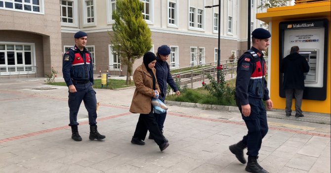 Burdur’da kocasını av tüfeği ile öldüren kadının yargılanmasına başlandı