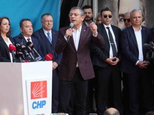 Özgür Özel’den İYİ Parti açıklaması: "Sonucun olumlu yönde olmasını temenni ediyorum"