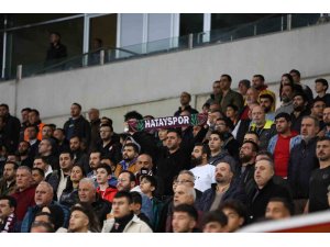 Trendyol Süper Lig: Hatayspor: 1 - Antalyaspor: 1 (İlk yarı)