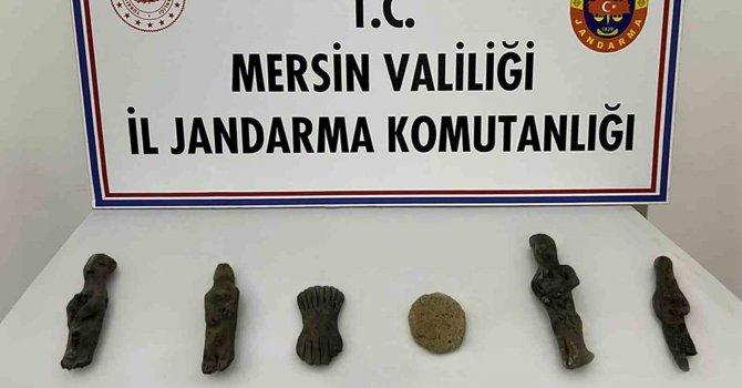 Mersin’de evinde tarihi eser bulunan şüpheli gözaltına alındı