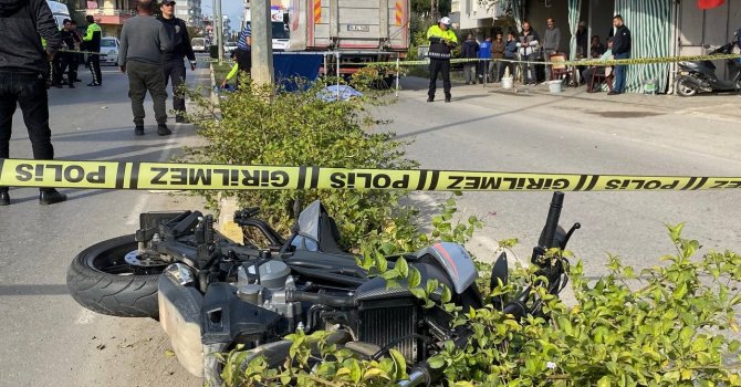 Motosikletleri ile gezmeye çıkan gencin feci sonu: 1 ölü, 1 yaralı