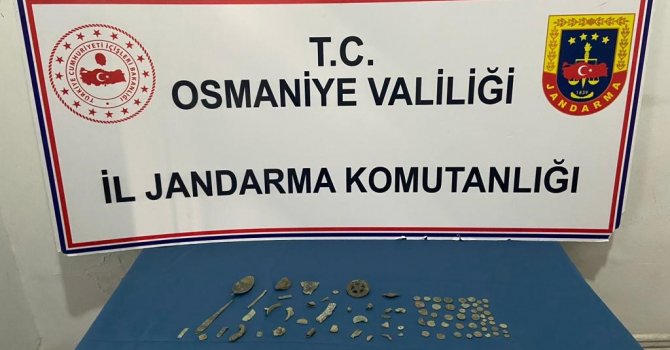 Osmaniye’de jandarma ekiplerinden tarihi eser operasyonu