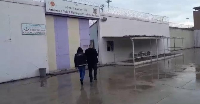 Otobüste uyuşturucu ile yakalanan yolcu tutuklandı