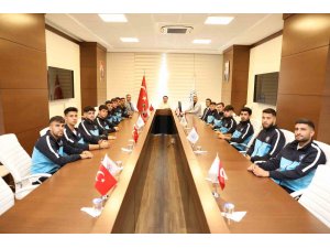 ALKÜ Futbol Takımından ikincilik başarısı