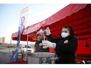 Sabah çorbası Yüreğir Belediyesi’nden