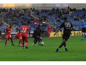 Trendyol Süper Lig: Hatayspor: 0 - Gaziantep FK: 0 (İlk yarı)