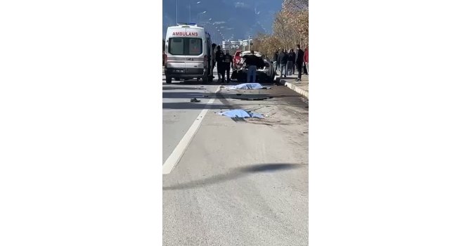 Antalya’da beton mikserinin çarptığı adam feci şekilde can verdi