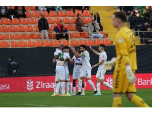 Ziraat Türkiye Kupası: Alanyaspor: 1 - Samsunspor: 0 (İlk yarı)