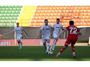 Ziraat Türkiye Kupası: Alanyaspor: 1 - Samsunspor: 3 (Maç sonucu)