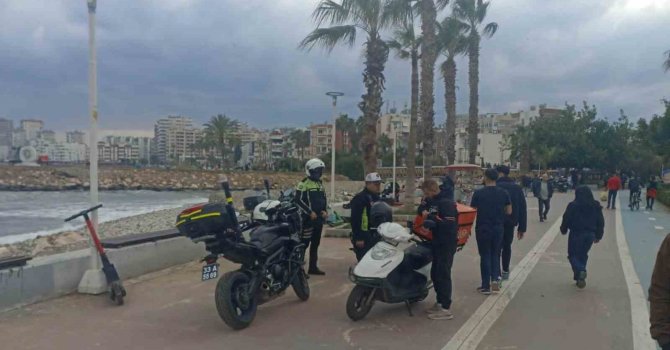 Mersin’de kural ihlali yapan bin 421 sürücüye ceza uygulandı