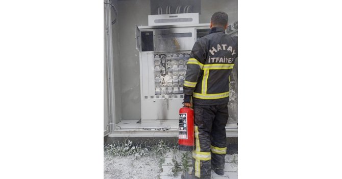 Hatay’da çıkan trafo yangınına itfaiye müdahale etti