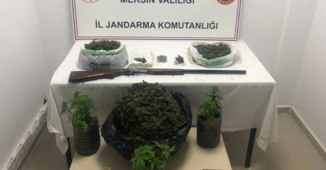 Bidonlara uyuşturucu eken şüpheli yakalandı