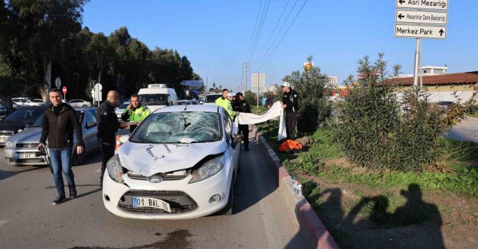 Adana’da otomobilin çarptığı yaşlı adam öldü