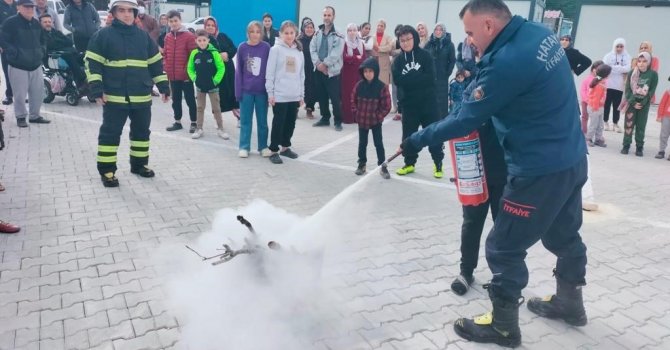 Konteyner kent sakinlerine yangın eğitime verildi