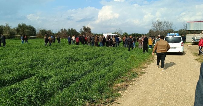 Kozan’da Tufanlı Mahalle Muhtarı tarlada ölü olarak bulundu