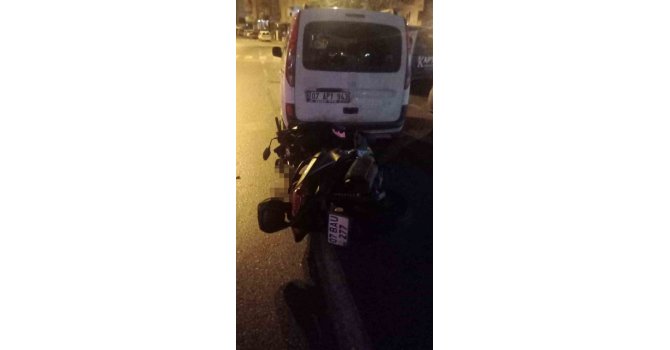 Alkollü motosiklet sürücüsü trafik kazasında ağır yaralandı