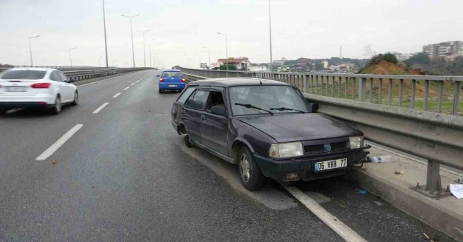 Tekeri çıkan otomobil bariyere çarptı: 1 yaralı