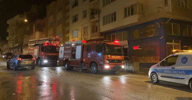 Burdur’da bodrum katta korkutan yangın