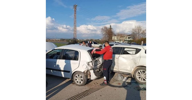 Osmaniye’de zincirleme kaza: 3 ağır 5 yaralı