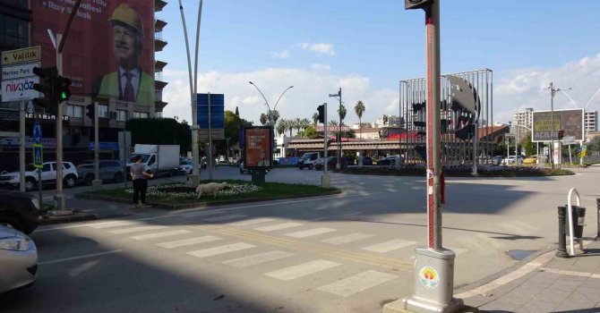 Adana’da kentin göbeğinde silahlı saldırı: 1 ağır yaralı