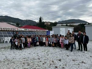 Öğrenciler yenilenebilir enerji hakkında bilgilendirildi