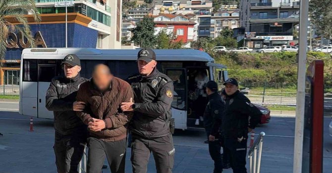 Alanya sahil yolundaki cinayette 3 tutuklama