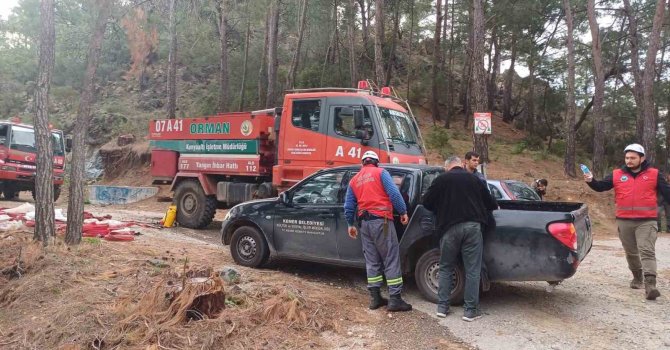 Kemer’de orman yangını büyümeden söndürüldü