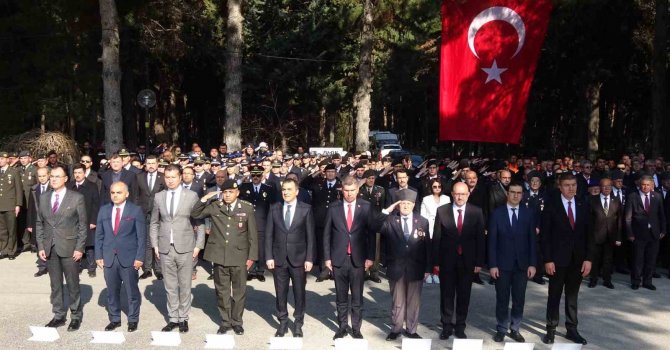 Burdur’da, 18 Mart Şehitleri Anma ve Çanakkale Deniz Zaferi’nin 109. yıl dönümü